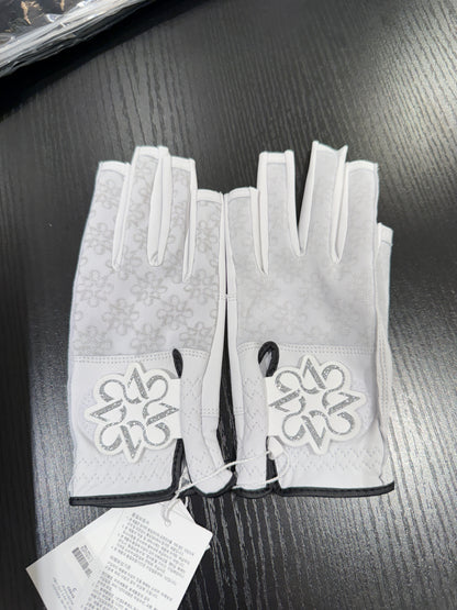 ST. ANDREWS | Chic Mesh & Leather Mix Sun Protection Gloves - Nail-Cut Style