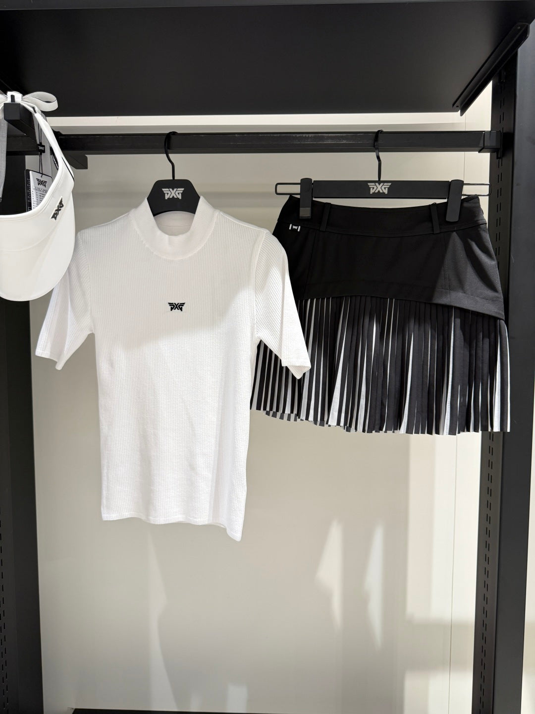 PXG | Women Short Sleeve Mock Neck Sweater