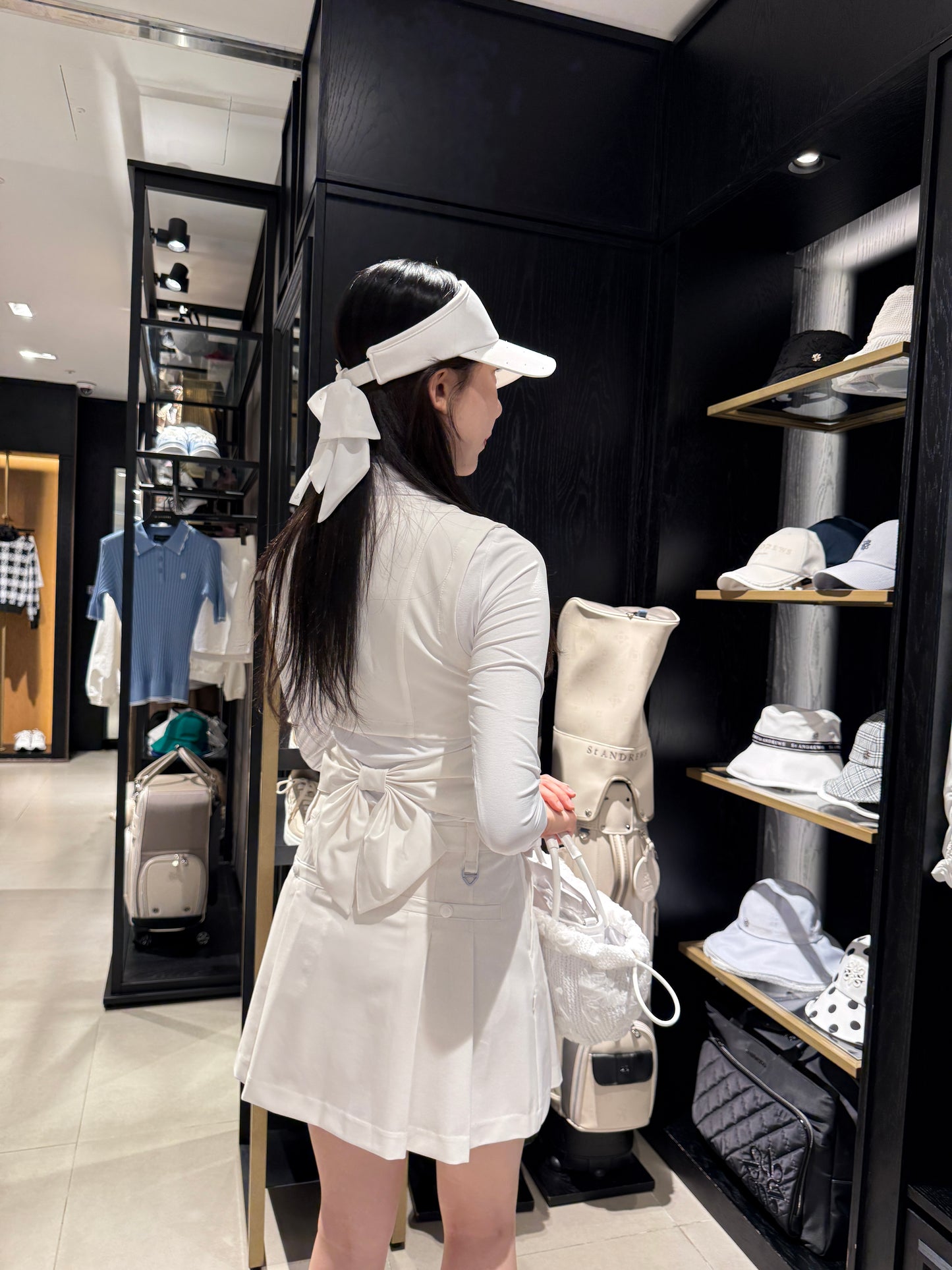 St ANDREWS | Women's White Setup
